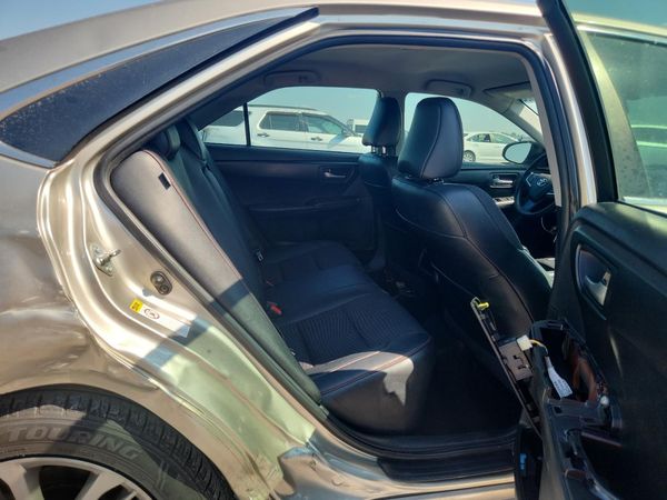 2015 TOYOTA CAMRY