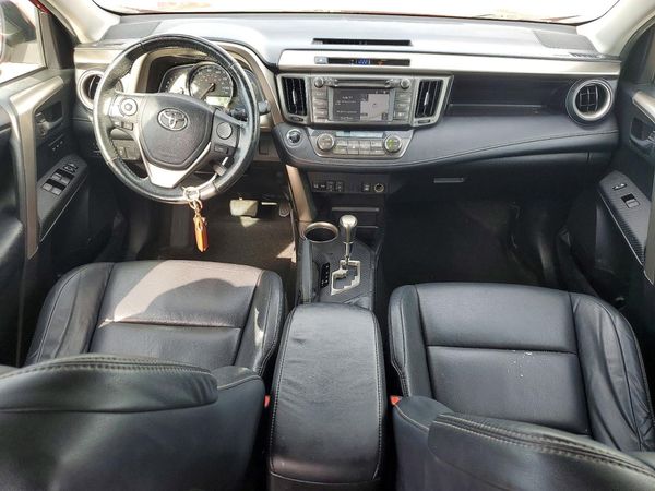 2015 TOYOTA RAV4