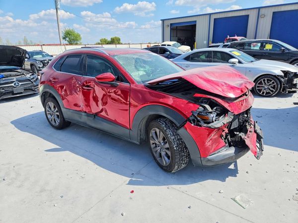 2020 MAZDA CX30 Premium Pkg — Passenger 3/4