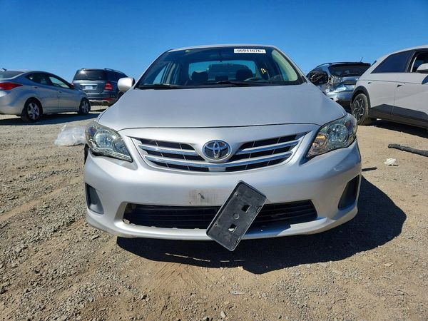 2013 TOYOTA COROLLA