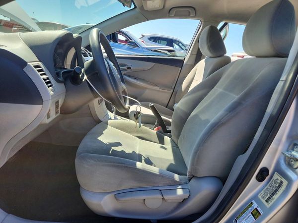 2013 TOYOTA COROLLA