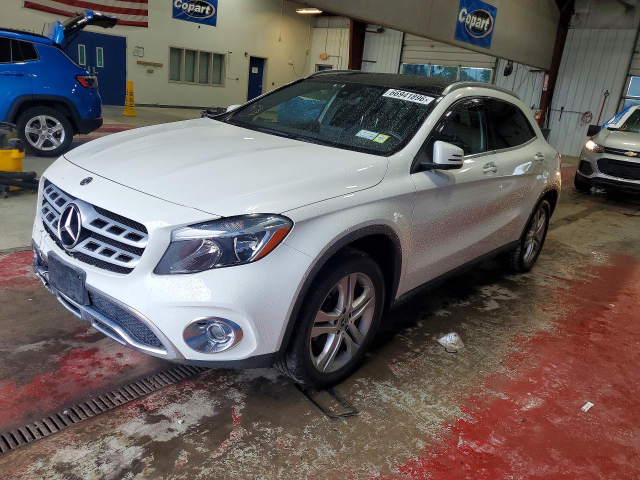 2018 MERCEDES-BENZ 250 GLA250-4M