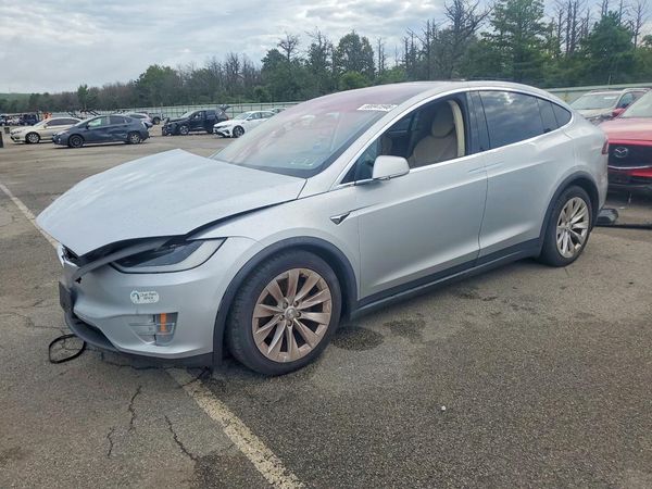 2017 TESLA MODEL X