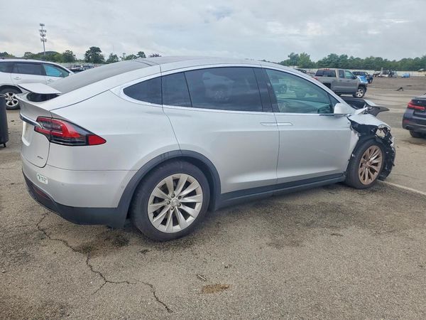 2017 TESLA MODEL X