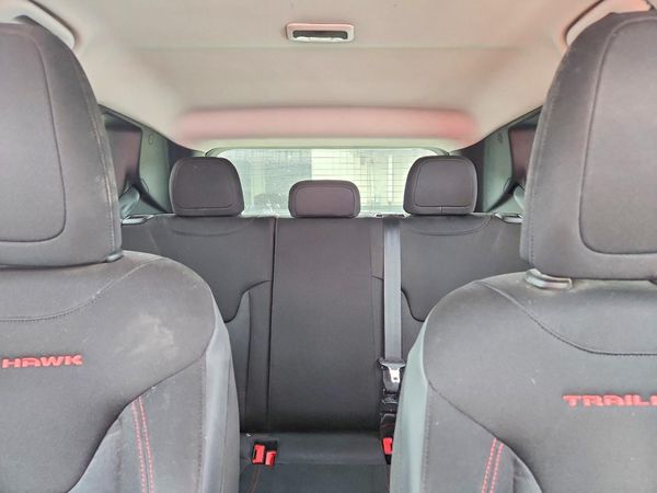 2015 JEEP RENEGADE Trailhawk