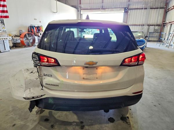 2022 CHEVROLET EQUINOX LS