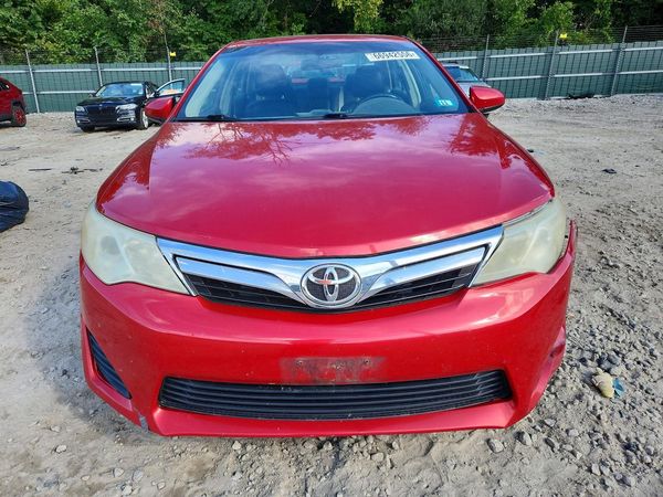 2012 TOYOTA CAMRY