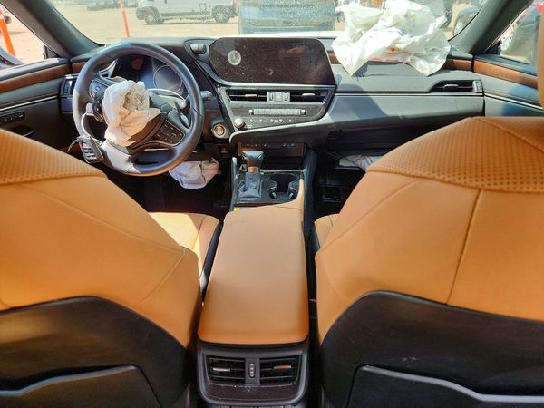 2023 LEXUS ES 350