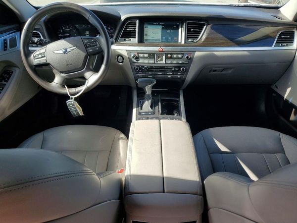 2018 GENESIS G80