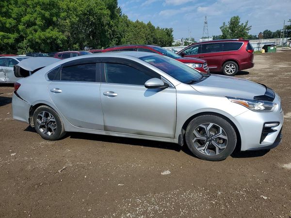 2019 KIA FORTE EX