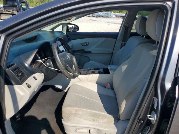 2013 TOYOTA VENZA — DENT