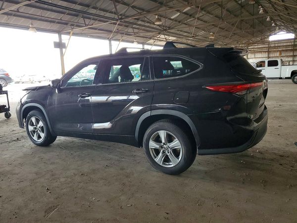 2022 TOYOTA HIGHLANDER