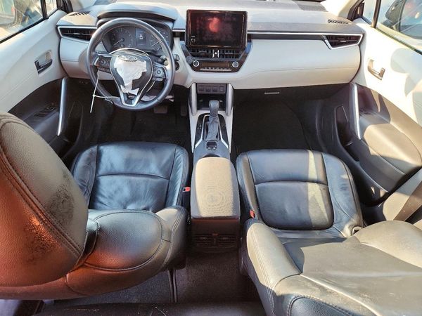 2024 TOYOTA COROLLA CROSS