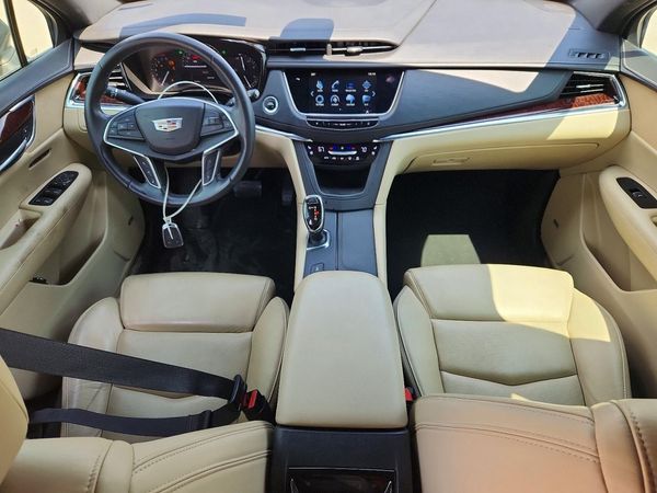 2017 CADILLAC XT5 Premium Luxury