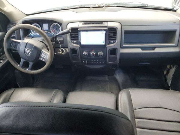 2013 RAM 5500 CREW CAB CHASSIS