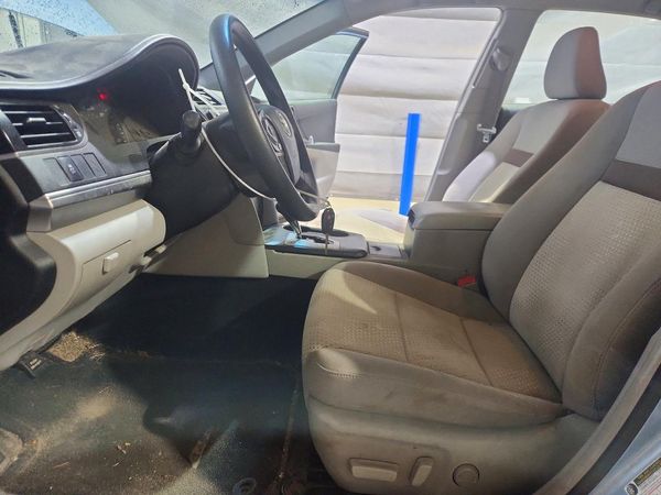 2012 TOYOTA CAMRY — DENT