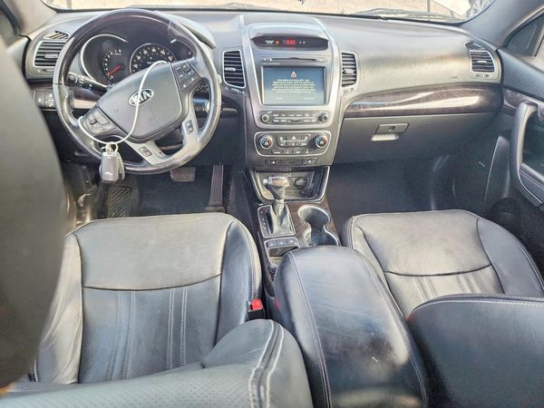 2014 KIA SORENTO SX