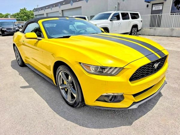 2017 FORD MUSTANG V6 Convertible