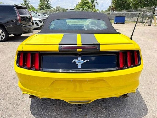 2017 FORD MUSTANG V6 Convertible
