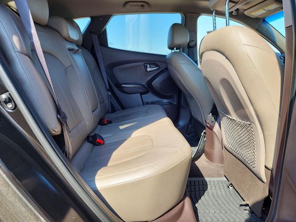 2014 HYUNDAI TUCSON GLS (Middle Level)