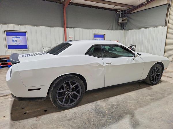 2019 DODGE CHALLENGER SXT