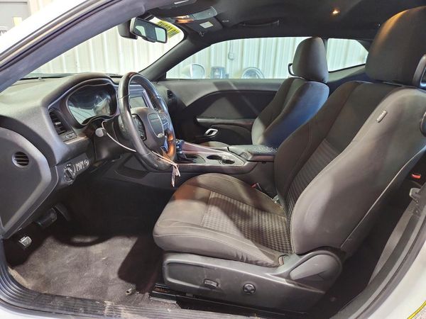 2019 DODGE CHALLENGER SXT