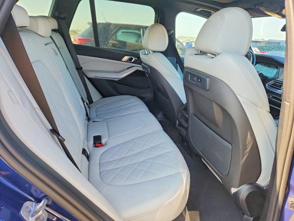 2023 BMW X5 xDrive45e