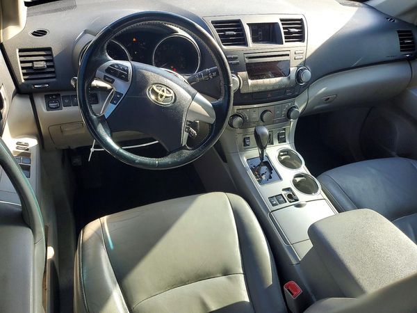 2012 TOYOTA HIGHLANDER Base/Hybrid — CKPT
