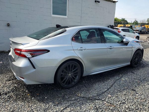 2021 TOYOTA CAMRY