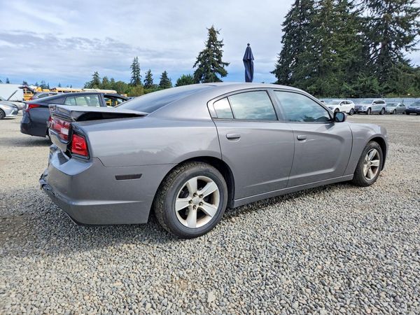 2014 DODGE CHARGER SE