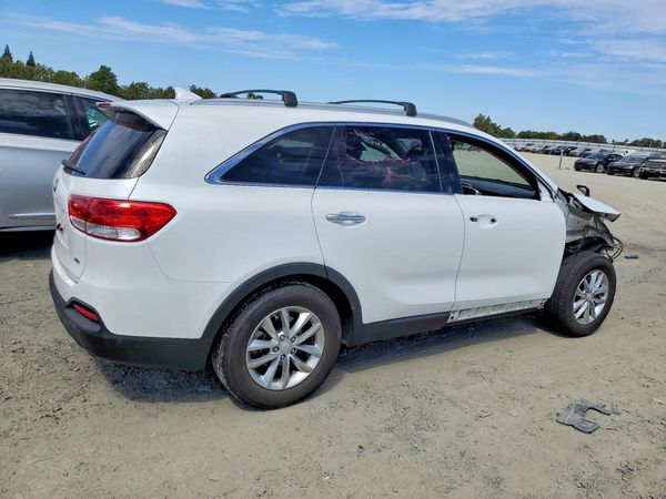 2016 KIA SORENTO L / LX