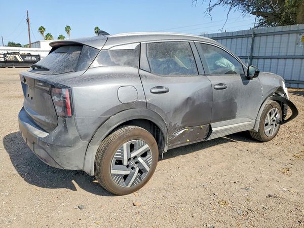 2026 NISSAN KICKS