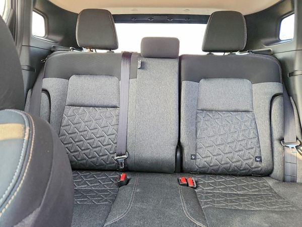 2026 NISSAN KICKS