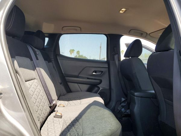 2026 NISSAN KICKS