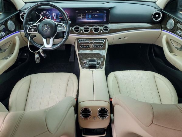 2020 MERCEDES-BENZ E