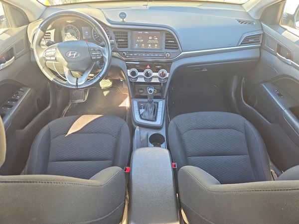 2019 HYUNDAI ELANTRA