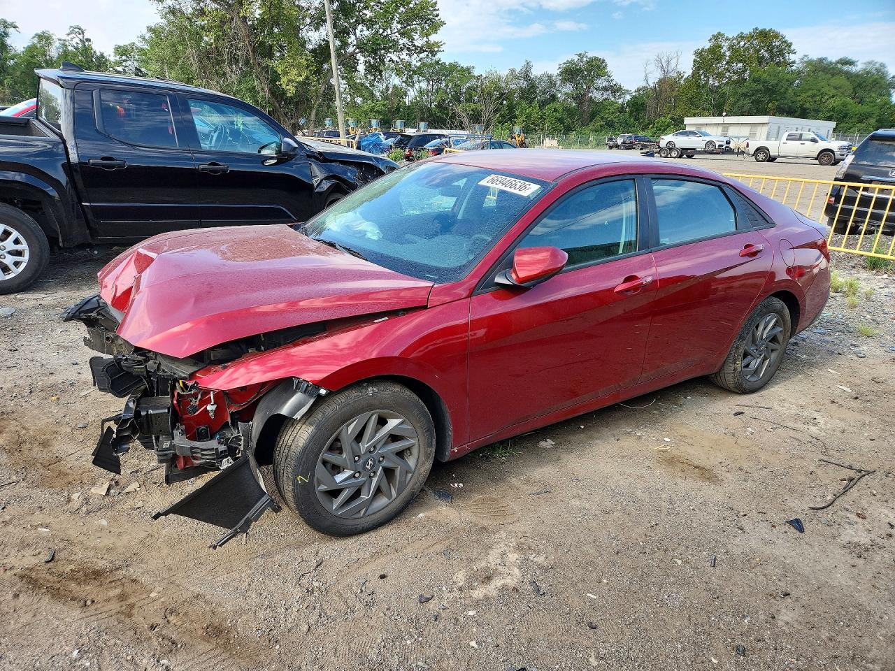 2024 HYUNDAI ELANTRA