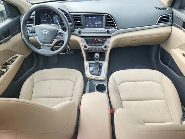 2017 HYUNDAI ELANTRA
