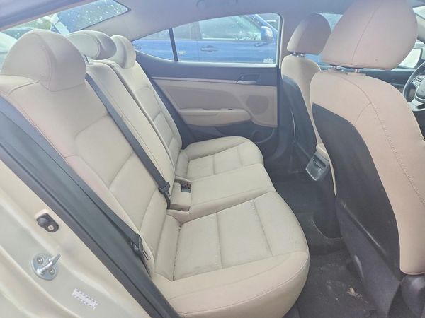 2017 HYUNDAI ELANTRA