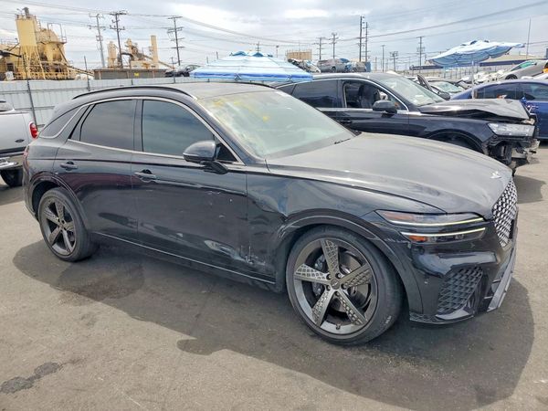 2023 GENESIS GV70