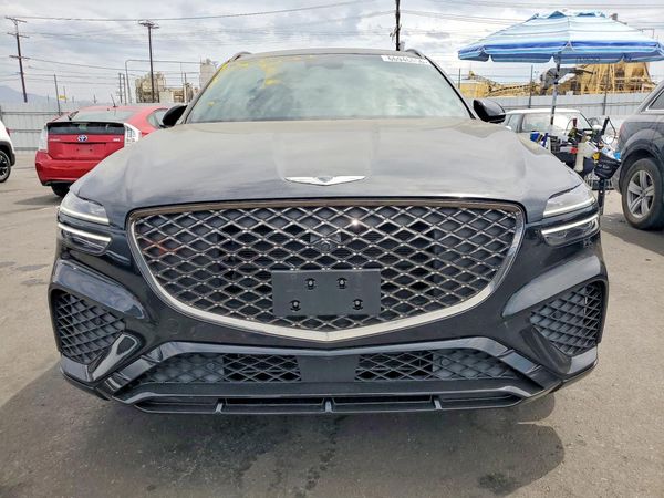 2023 GENESIS GV70
