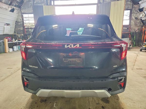 2024 KIA SELTOS LX