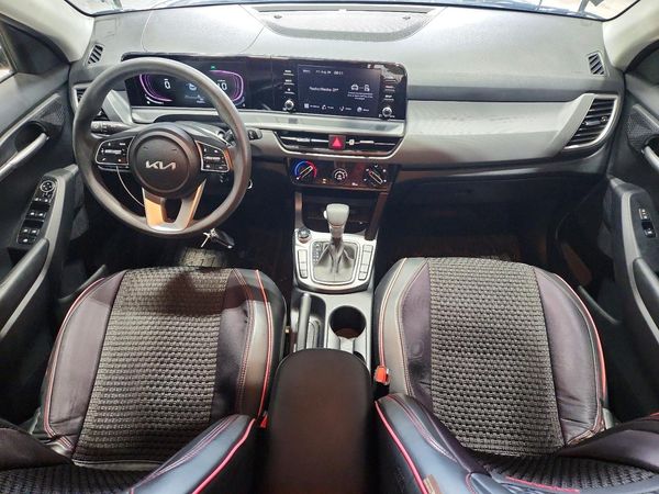 2024 KIA SELTOS LX