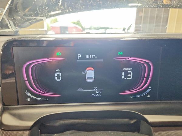 2024 KIA SELTOS LX
