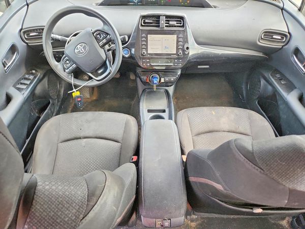 2021 TOYOTA PRIUS