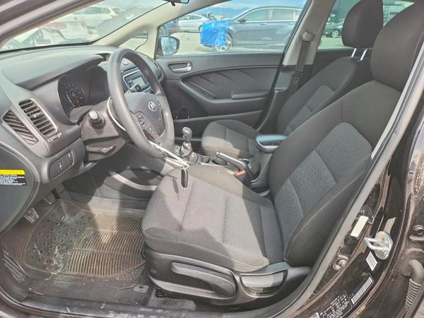 2017 KIA FORTE LX Base