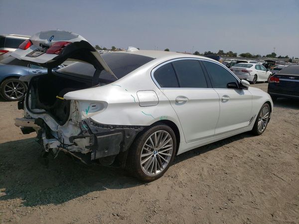 2020 BMW 540