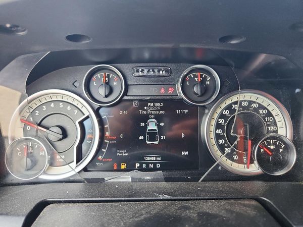2017 RAM 1500 SLT