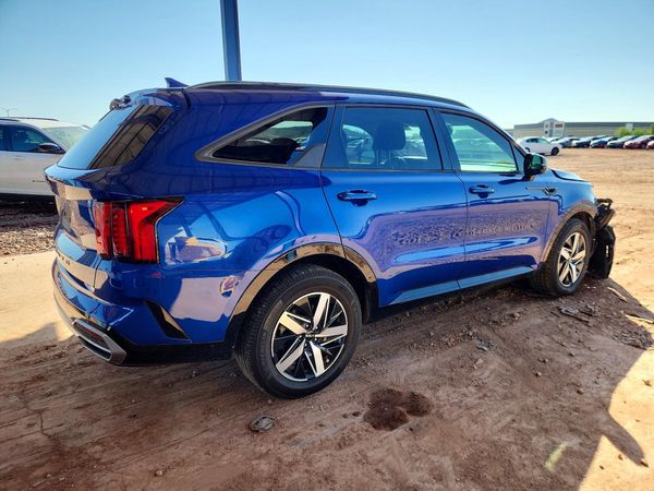 2022 KIA SORENTO
