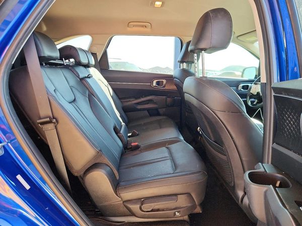 2022 KIA SORENTO